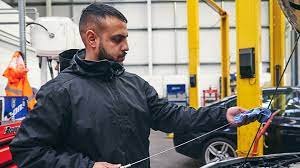 Servicing Car in Delhi NCR Servicing Car in Delhi NCR