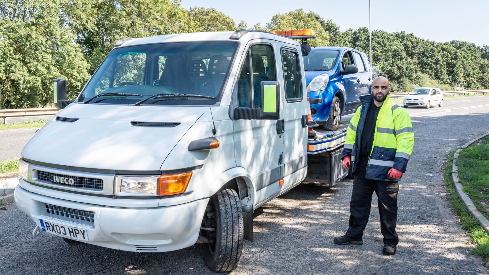 How To Stay Safe And Prepared On The Road With A Car Breakdown Service