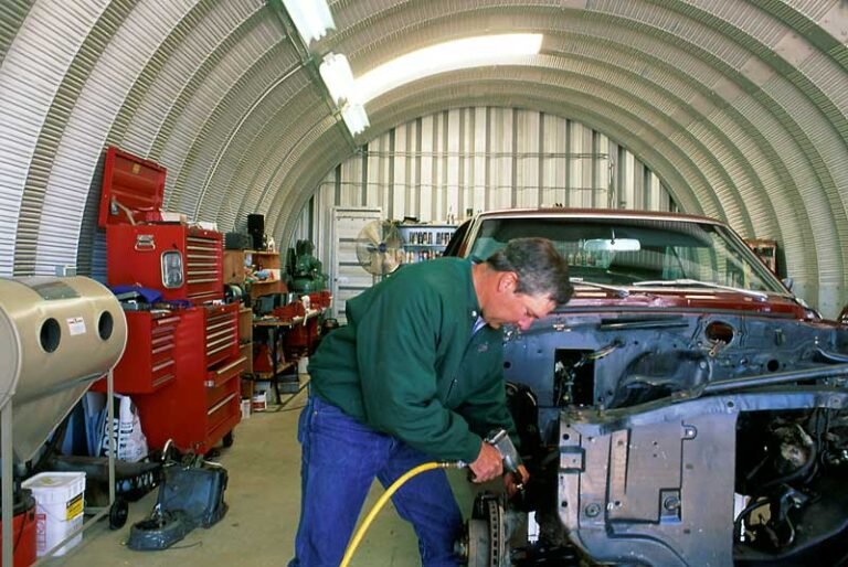 Choosing The Right Automotive Repair Garage: What To Consider For Quality Service
