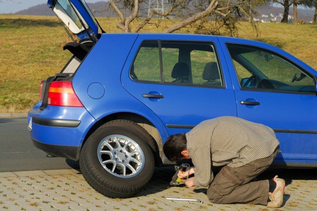 Finding Reliable Help For Your Car Puncture Near Me Dilemma
