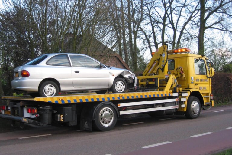 How To Choose The Best Car Tow Service Gurgaon For Your Needs